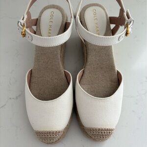 Brand new W/out tags Cole Haan linen espadrilles size 7